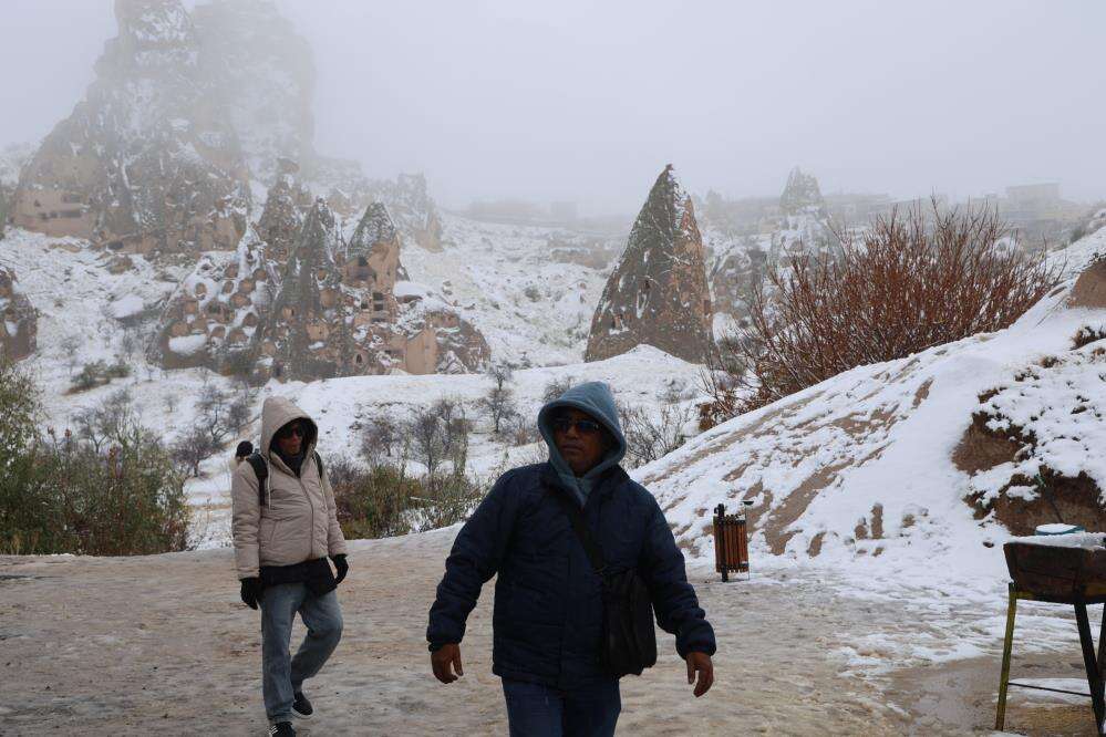 Mevsimin ilk karı düştü, ünlü vadiler gelinlik giydi 13